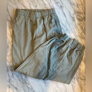 COMFORTABLE SAGE SWEATPANTS🌵🤍